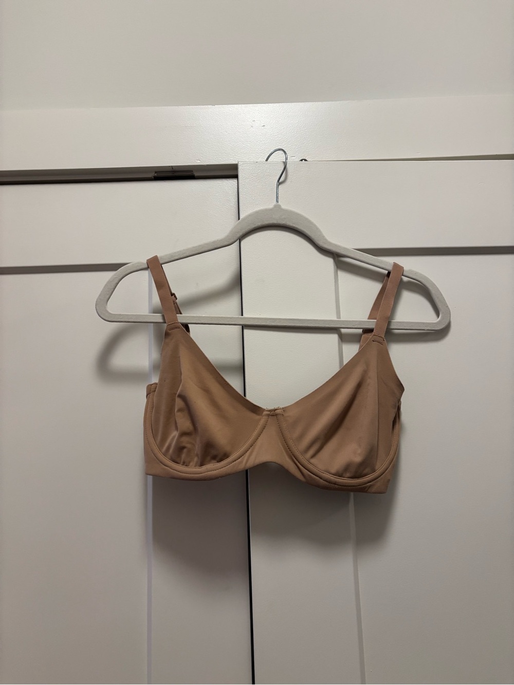 skims fits everybody unlined underwire bra